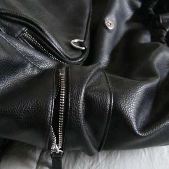 Backpack Large - Picture 3 of 4